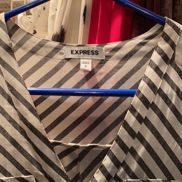 Express blouse - Picture 2 of 2